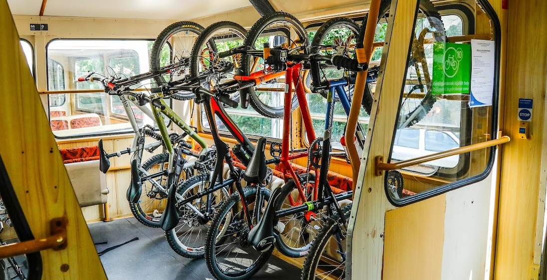 kerekparozas kerekparozas